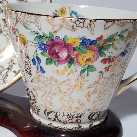 Lord Nelson Ware Teacup Saucer Chintz Floral Gold Vintage - Picture 3 of 8